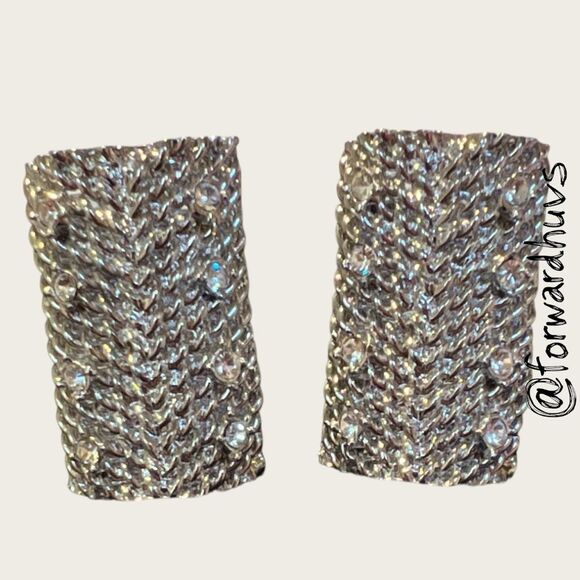 Vintage Brutalist Clip-Ons – Embedded Rhinestones & Sculptural Texture - Picture 5 of 12